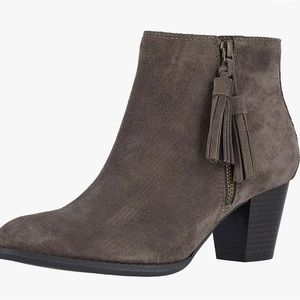 Vionic Madeline Ankle Boot 9M
